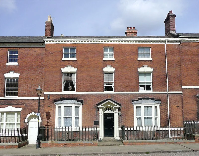 Georgian brick homes and their architectural details